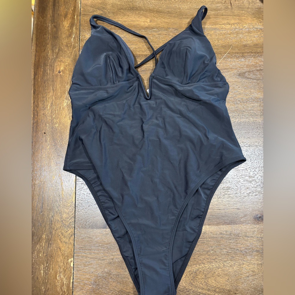 Cupshe One-Piece Swimsuit